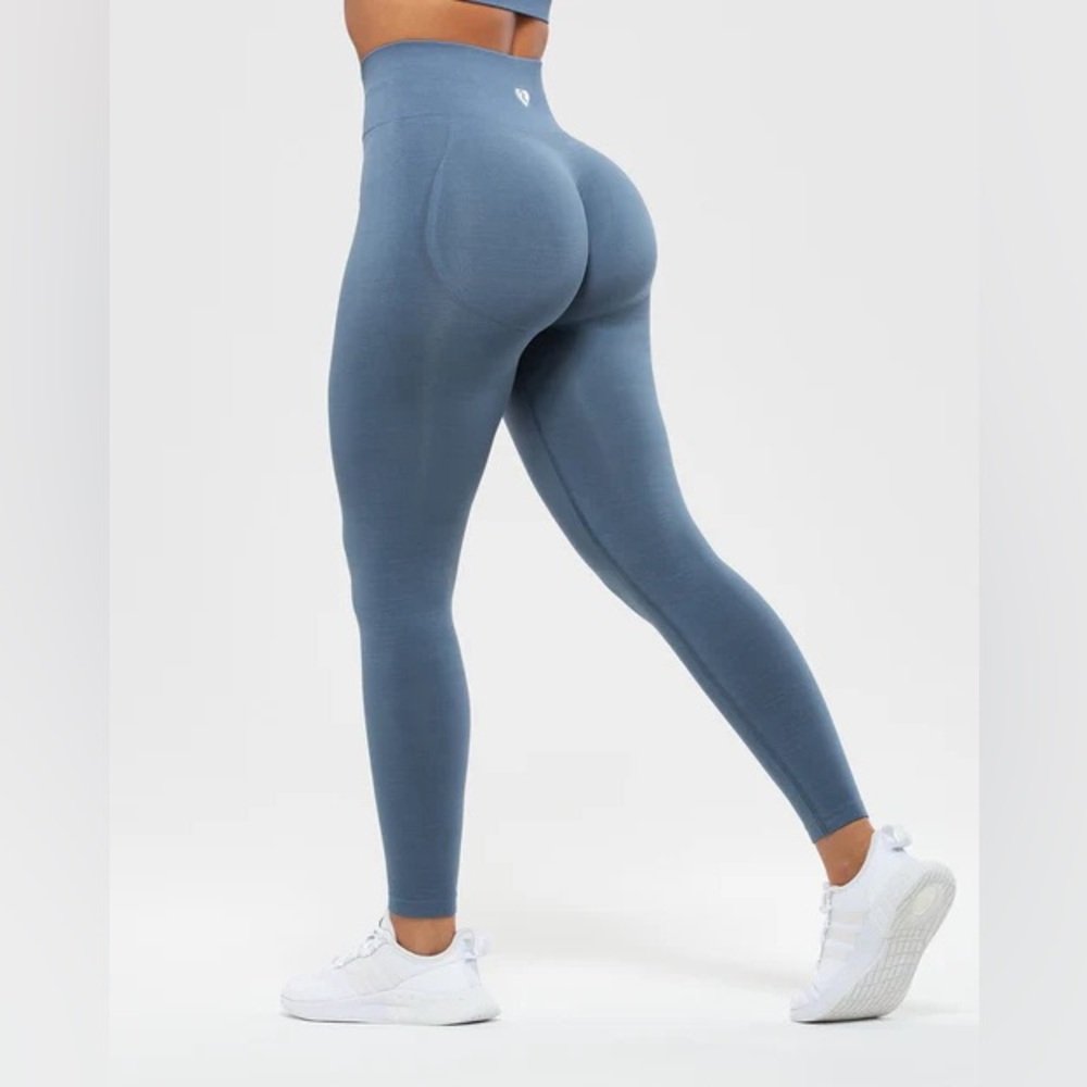 Women’s Best Define Scrunch Leggings